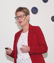 Ulla Astman.