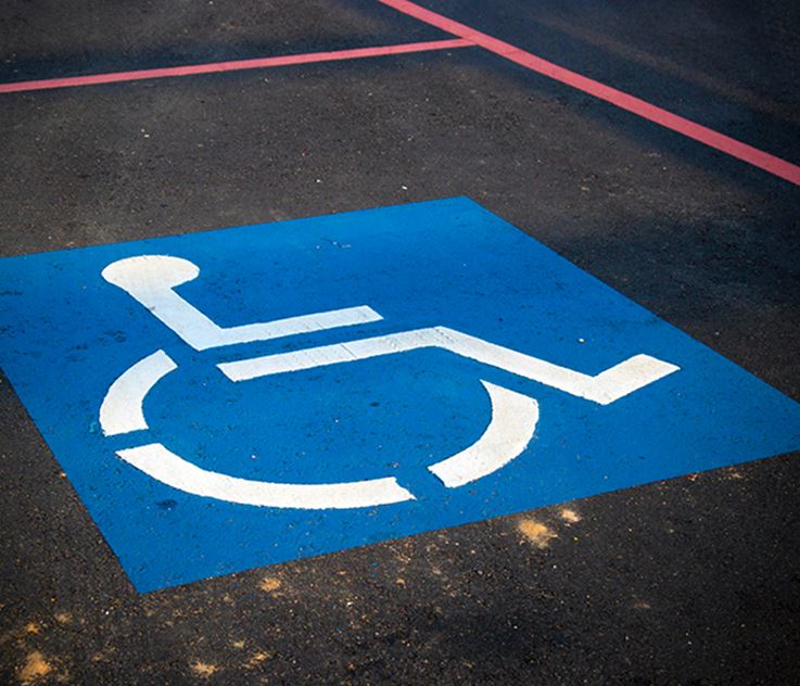 Nye regler for fornyelse af handicapparkeringskort